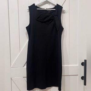 Banana Republic black dress with tie-embellishment at neck. Size 14.